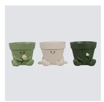 Polyresin floral planters with drainage holes